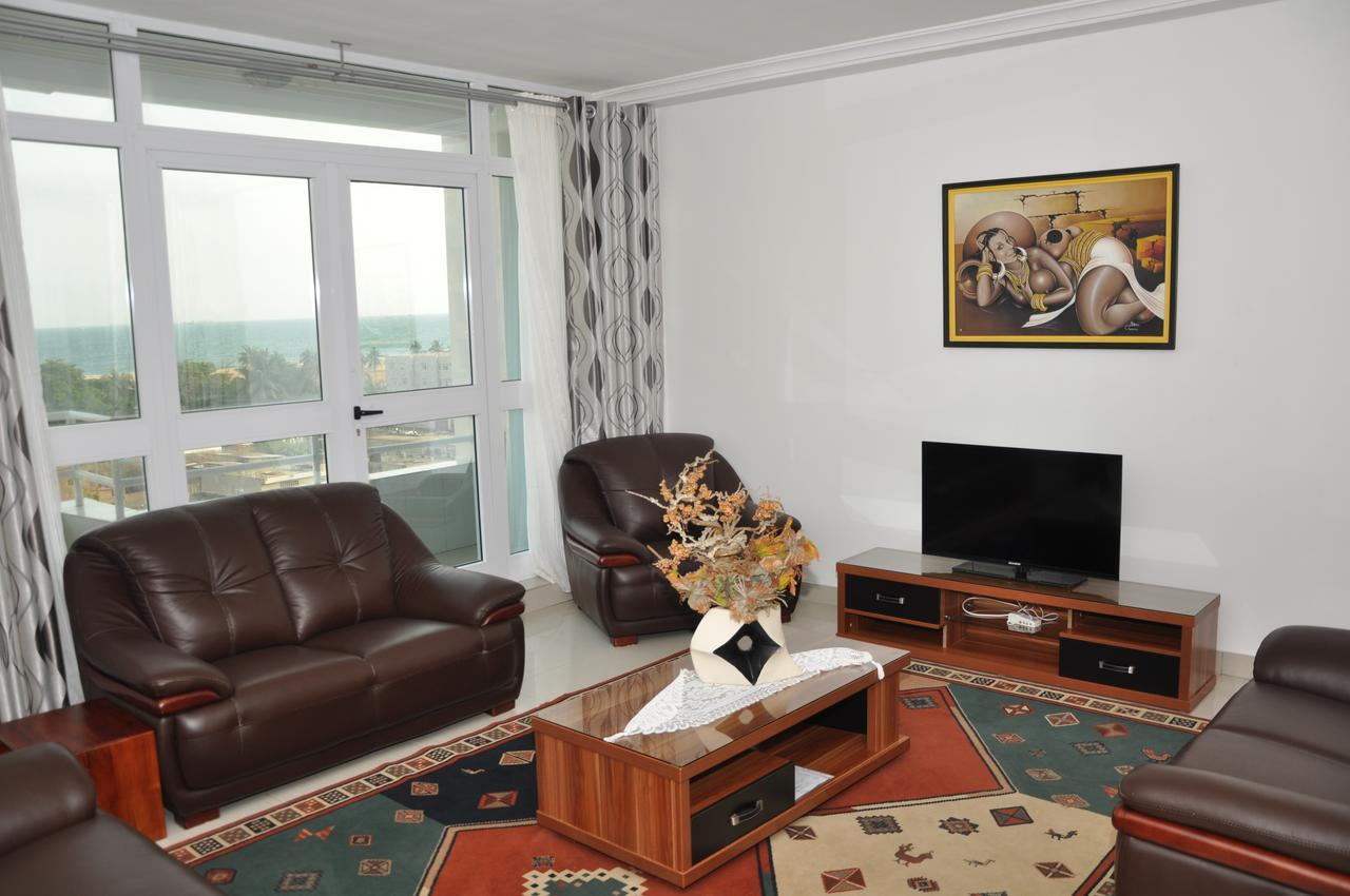 Rosalie'S Suites Lome Luaran gambar