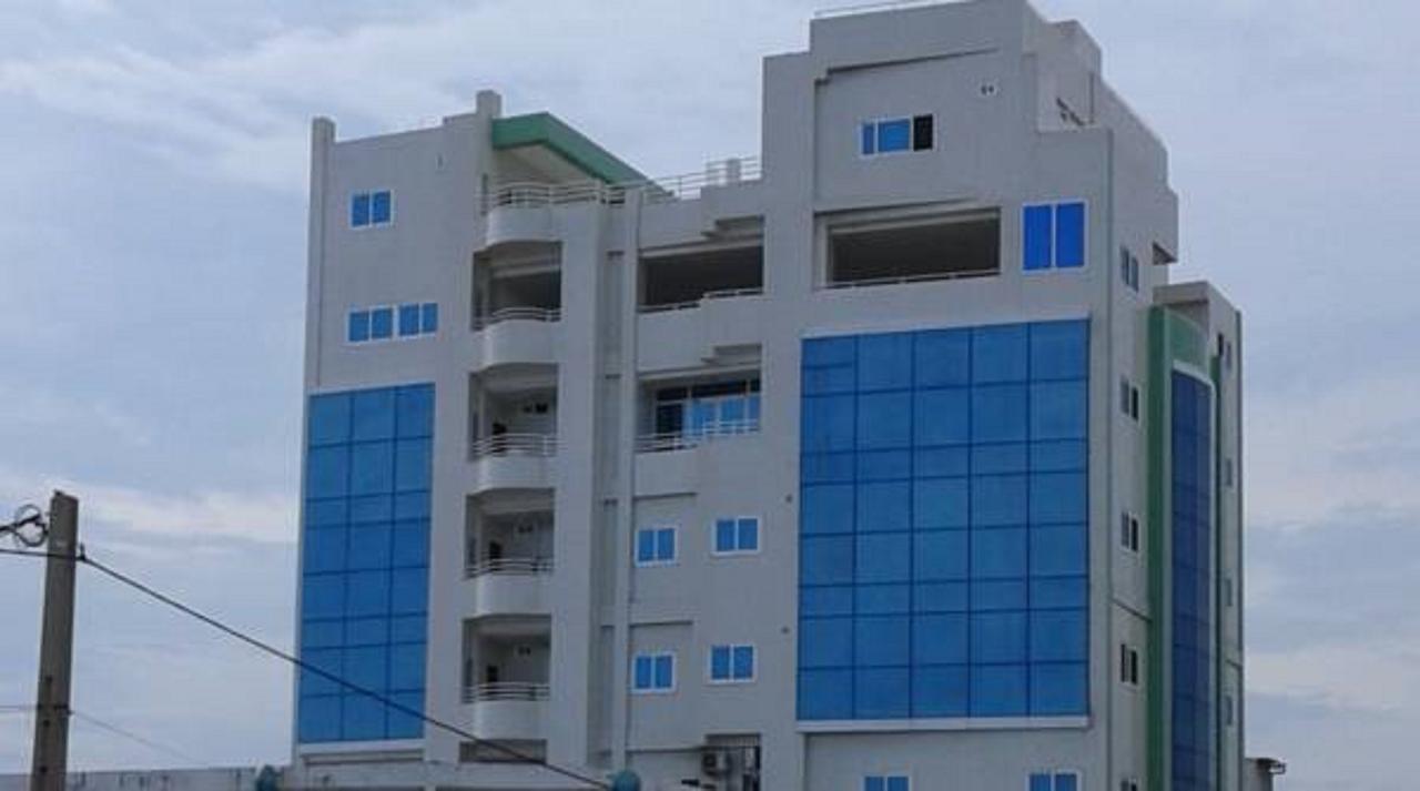 Rosalie'S Suites Lome Luaran gambar